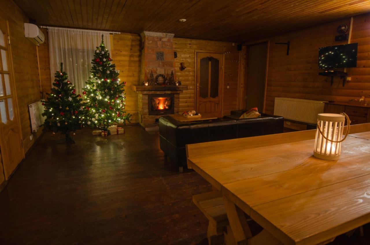 Veldzes Nams Hotel Ventspils Kültér fotó