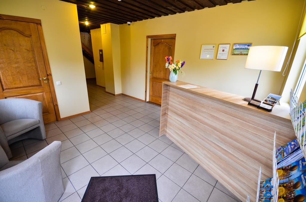 Veldzes Nams Hotel Ventspils Kültér fotó